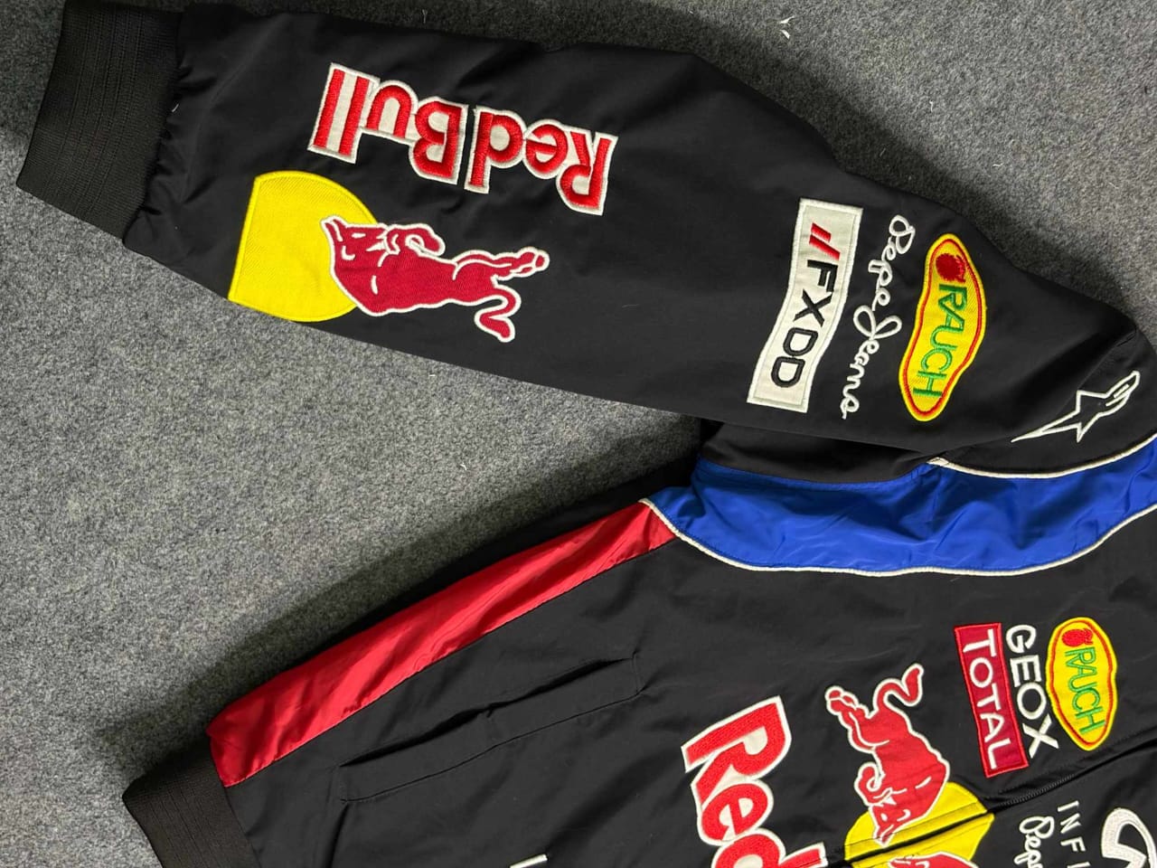 Redbull Premium F1 Jacket Black - 3