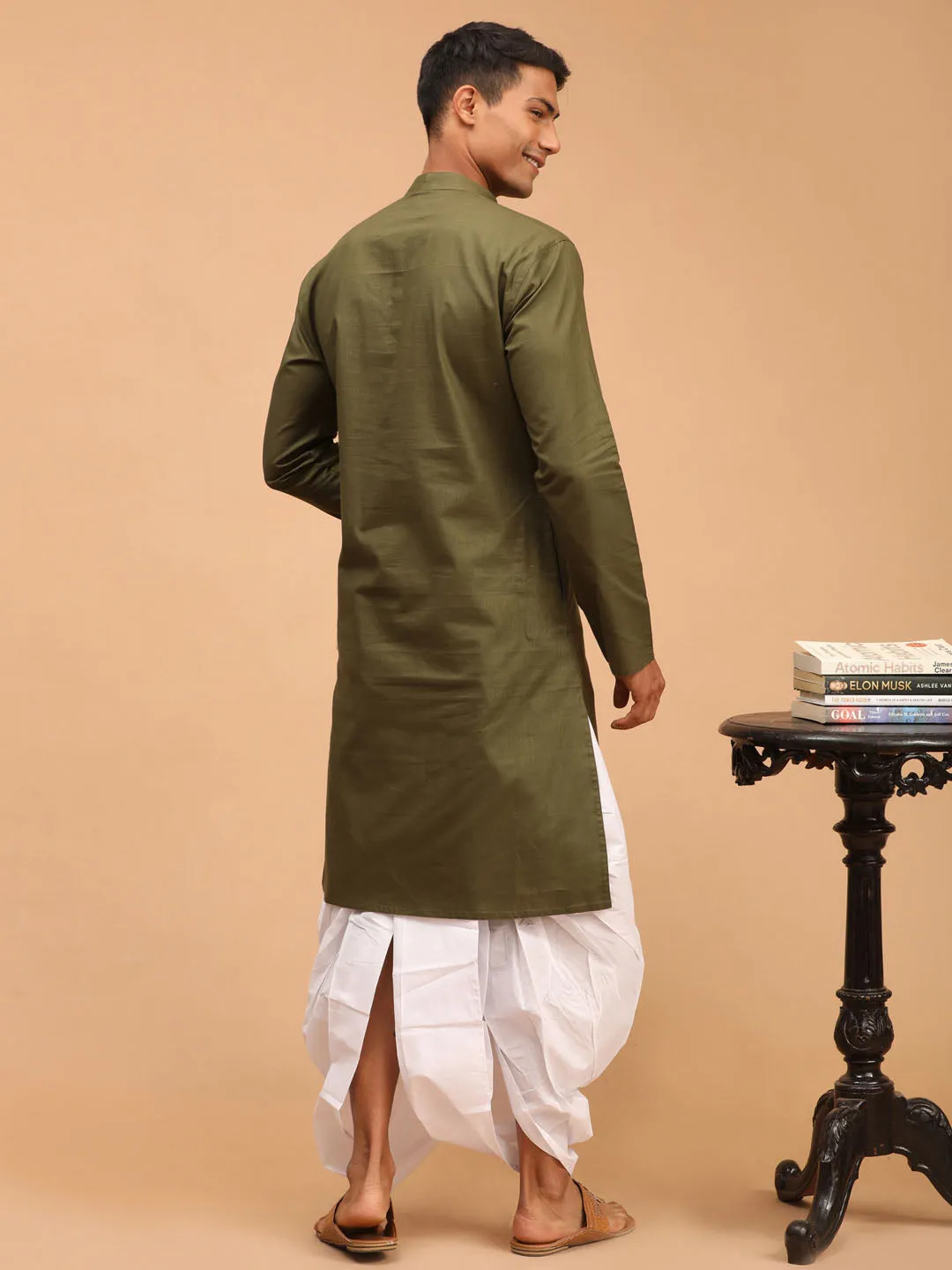 VASTRAMAY Mehdi Green Kurta & White Dhoti