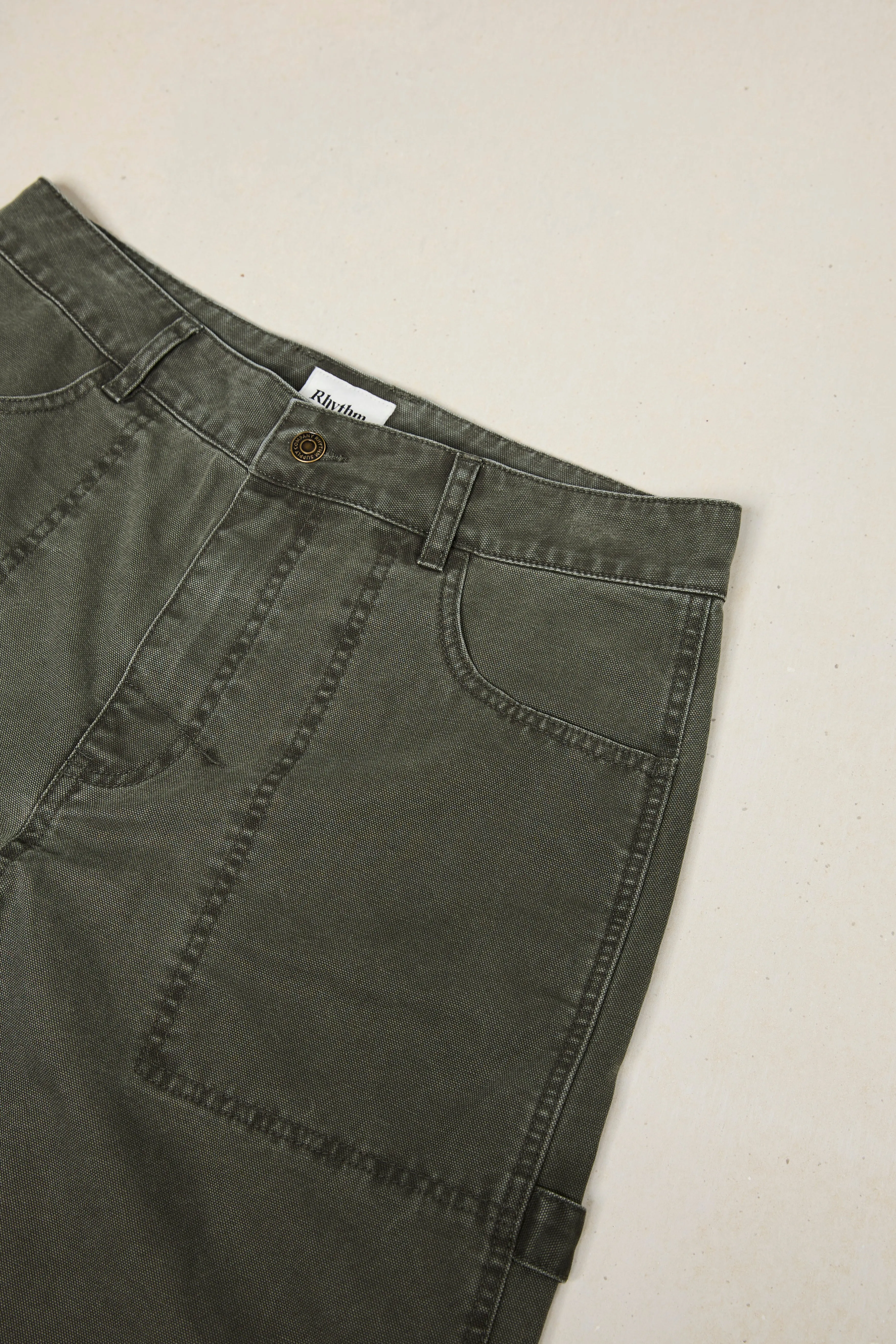 Washed Canvas Short Olive