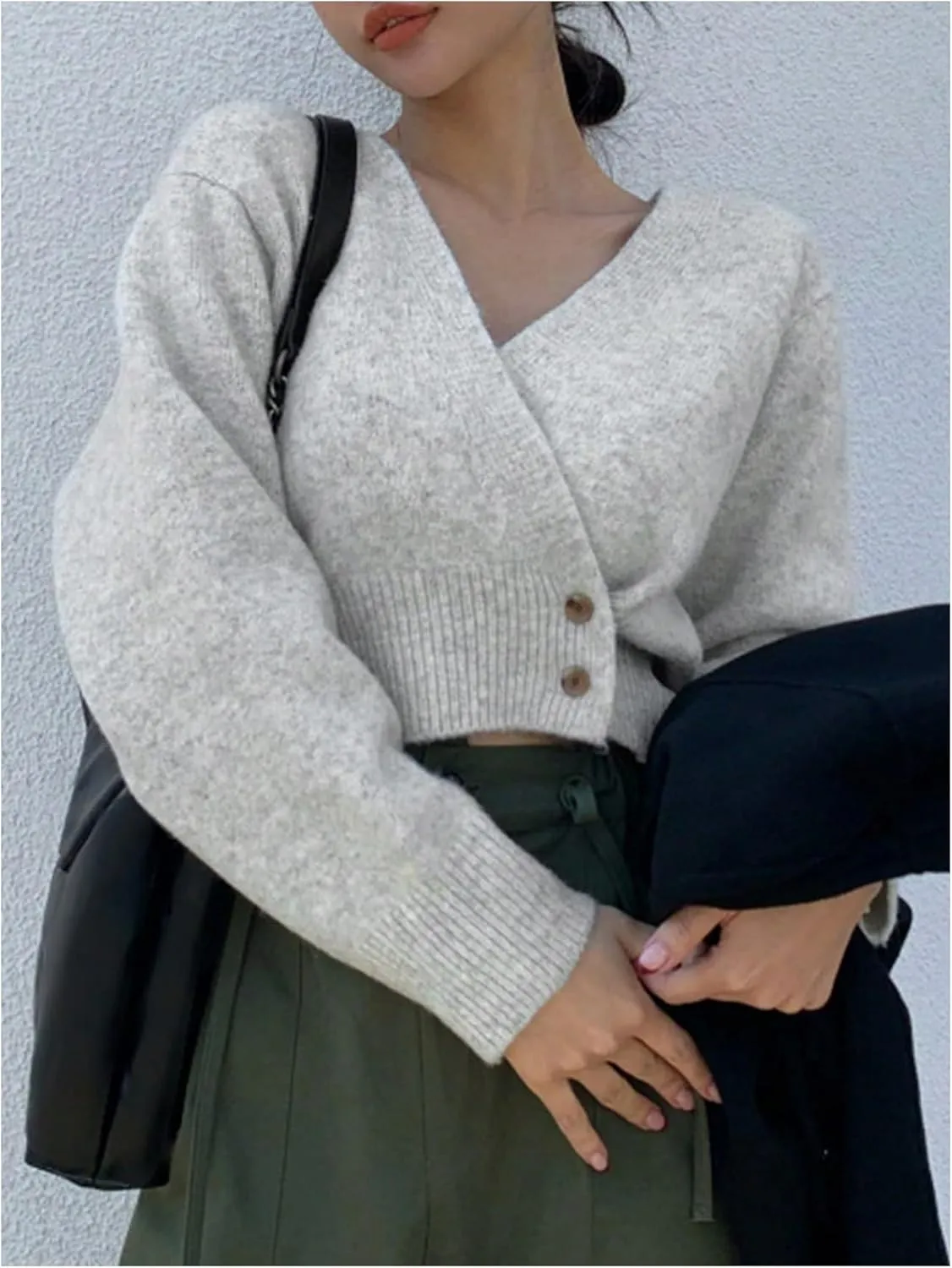 WDIRARA Women's Wrap V Neck Sweater Button Front Long Sleeve Crop Knitted Top